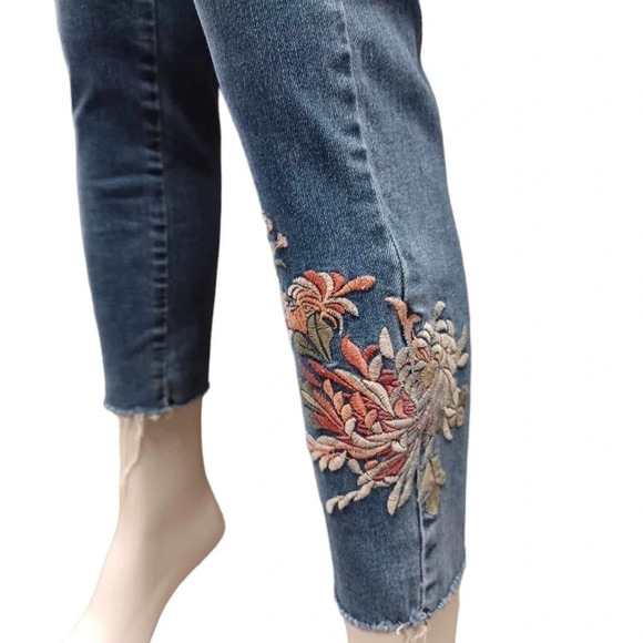 Nicole Miller New York Raw Hem High Rise Embroidered Skinny Ankle Jeans Size 6 - Picture 6 of 12